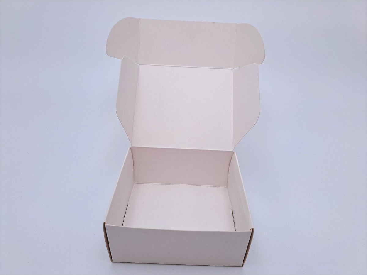 Gift packaging