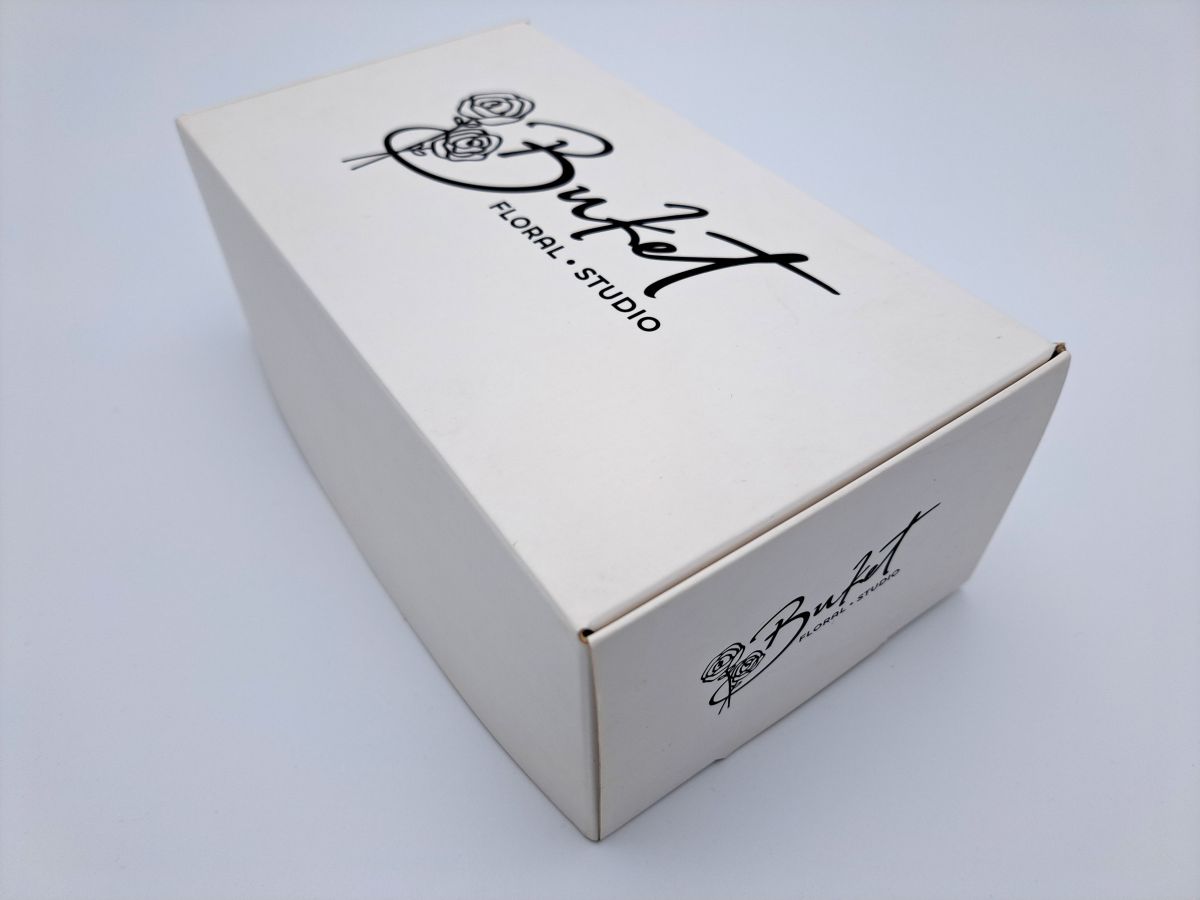 Gift packaging