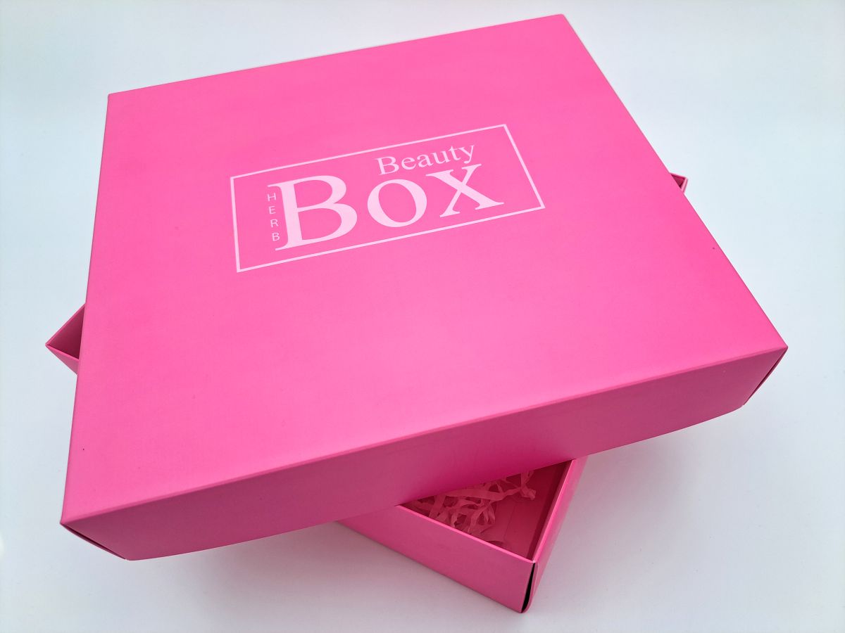 Gift packaging
