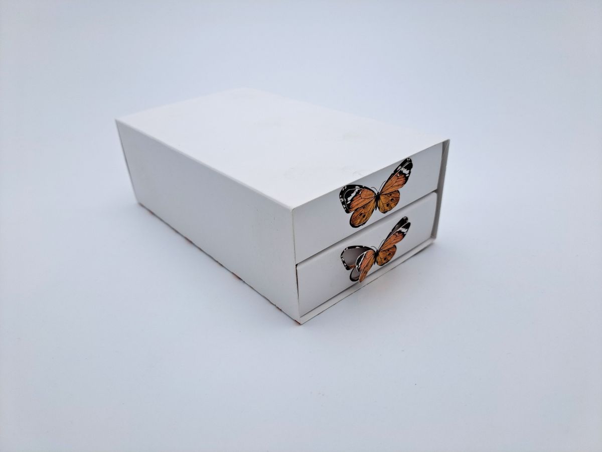 Gift packaging