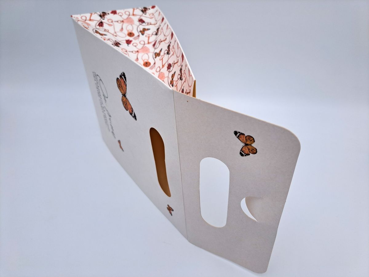 Gift packaging